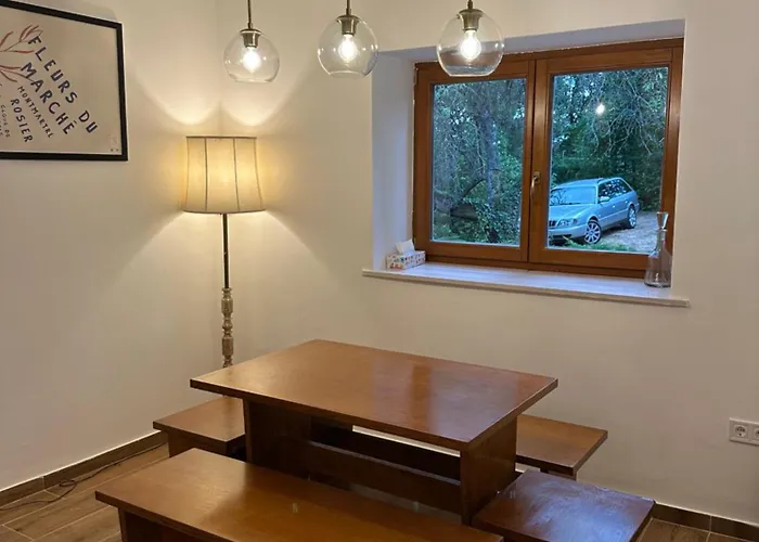 Szaka Kohaz 度假居 *